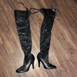 Colin Stuart over the knee boots SIZE 8